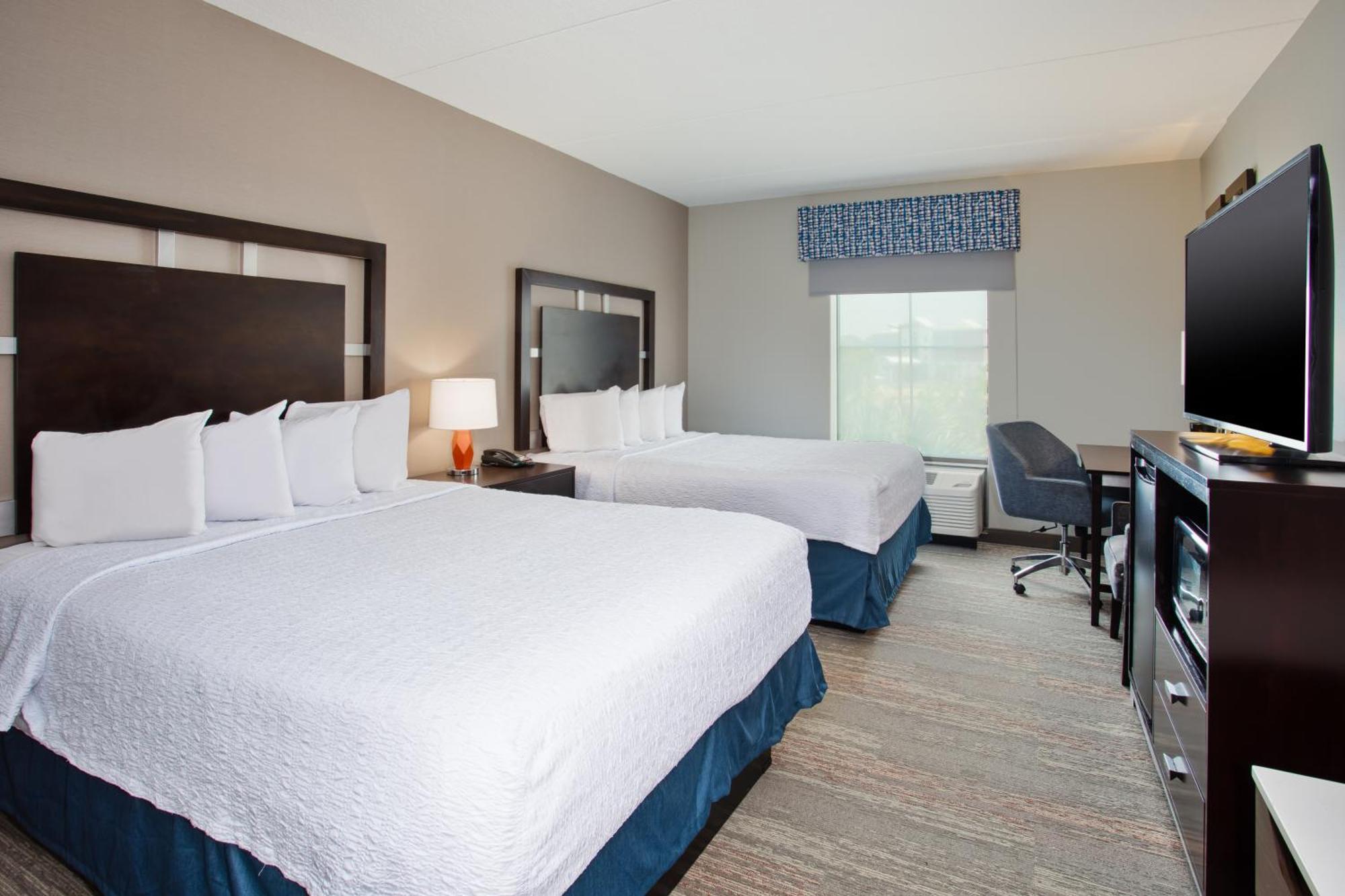 Hampton Inn & Suites Columbia/Southeast-Fort Jackson Exterior photo